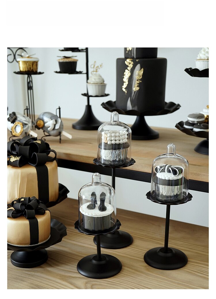 Wavy Edge Black Dessert Stand