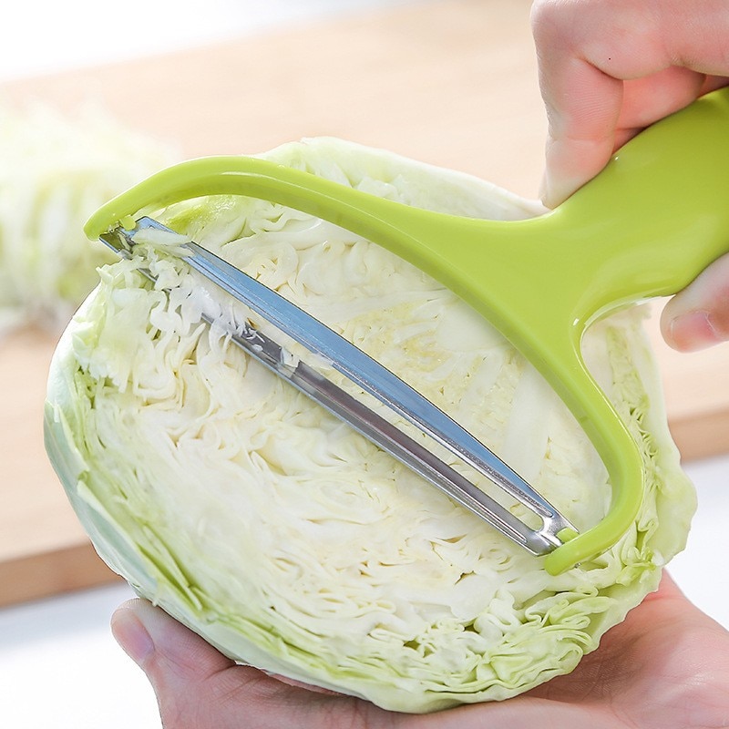 Green Plastic Vegetable Peeler