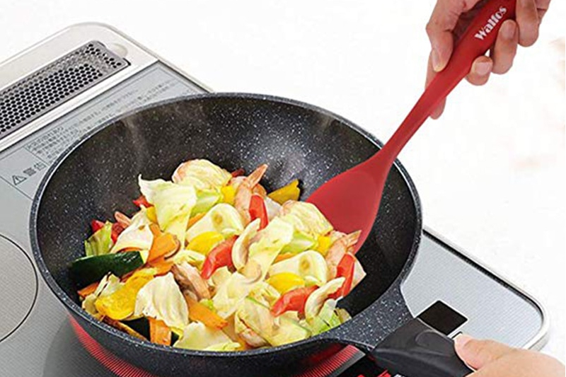 Universal Silicone Cooking and Baking Spatula