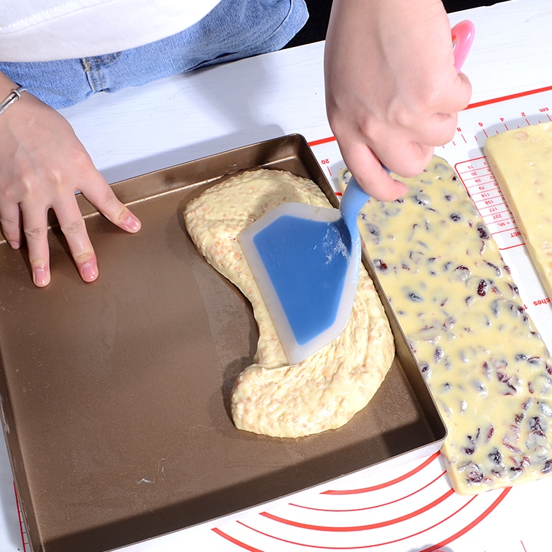 Temperature Resistant Silicone Pan Turner