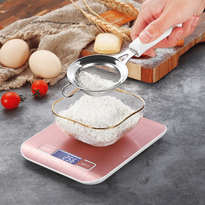 Digital Kitchen Scale in Silver and Pink