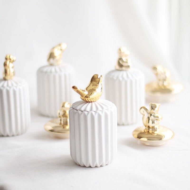 Small Animal Ceramic Storage Pot with Lid