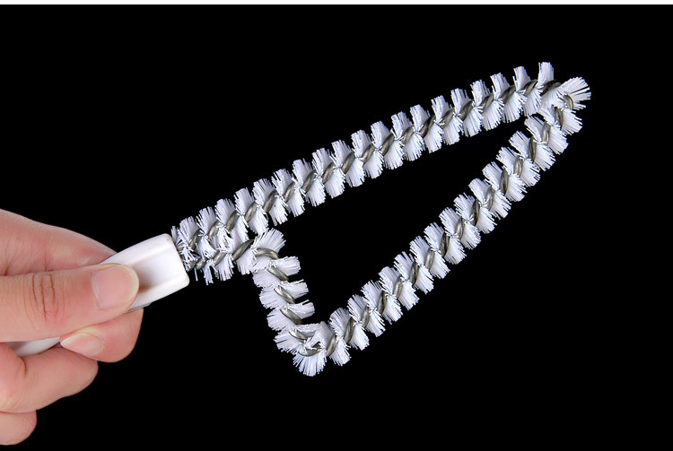 Multi-Purpose Cleaning Brush in White