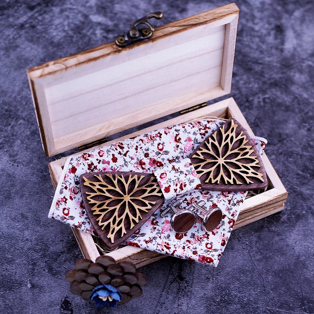 Men's Wooden Bow Tie and Cufflinks