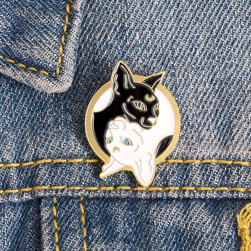 Sphinx Cat Shaped Pin