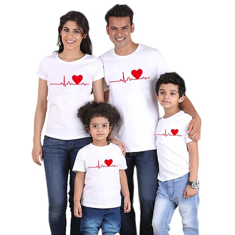 Family Matching Love Patterned T-Shirt