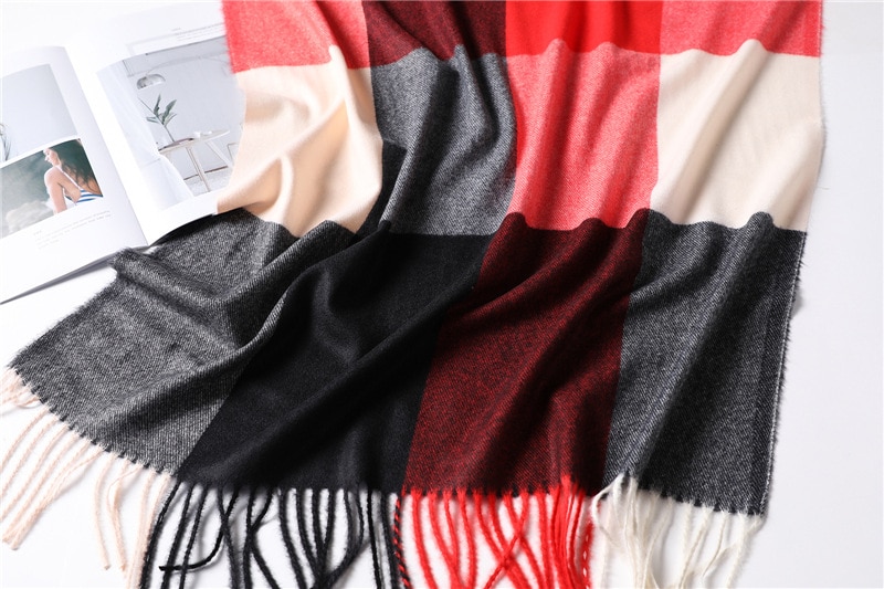 Women's Color Block Winter Scarf