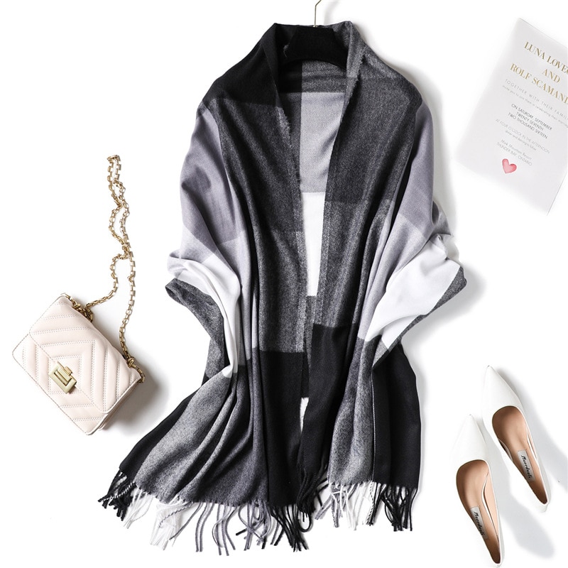 Women's Color Block Winter Scarf