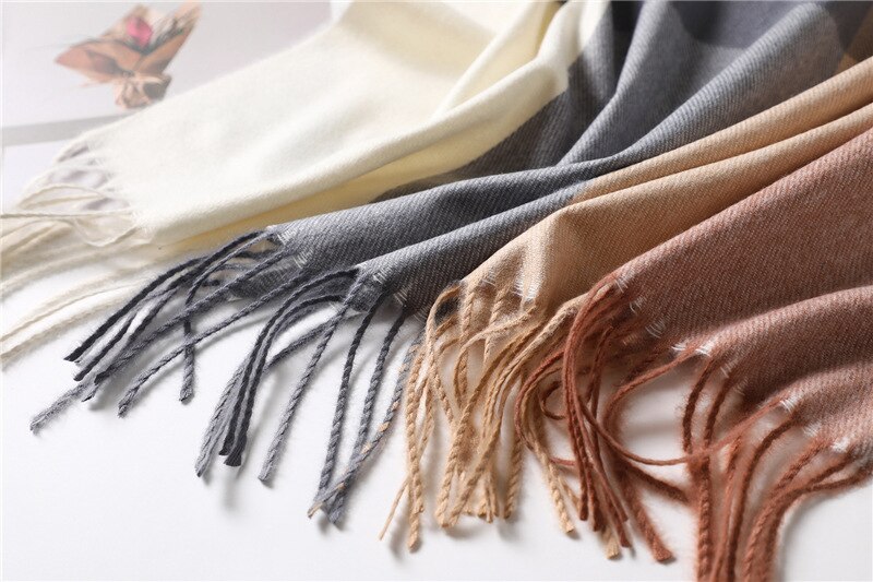 Women's Color Block Winter Scarf