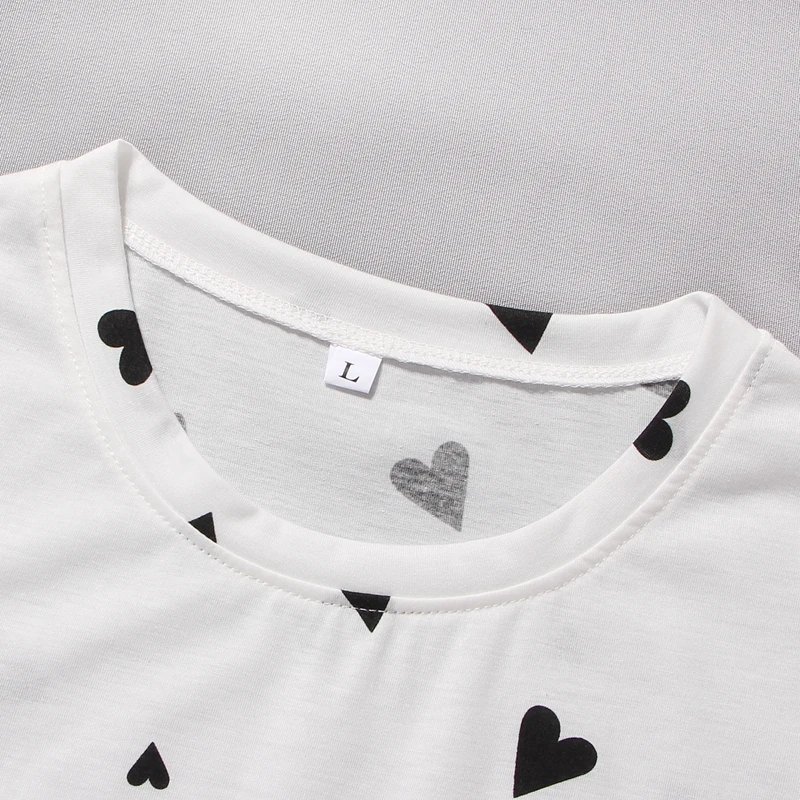 Flower / Hearts Printed Cotton Pajama Set for Women