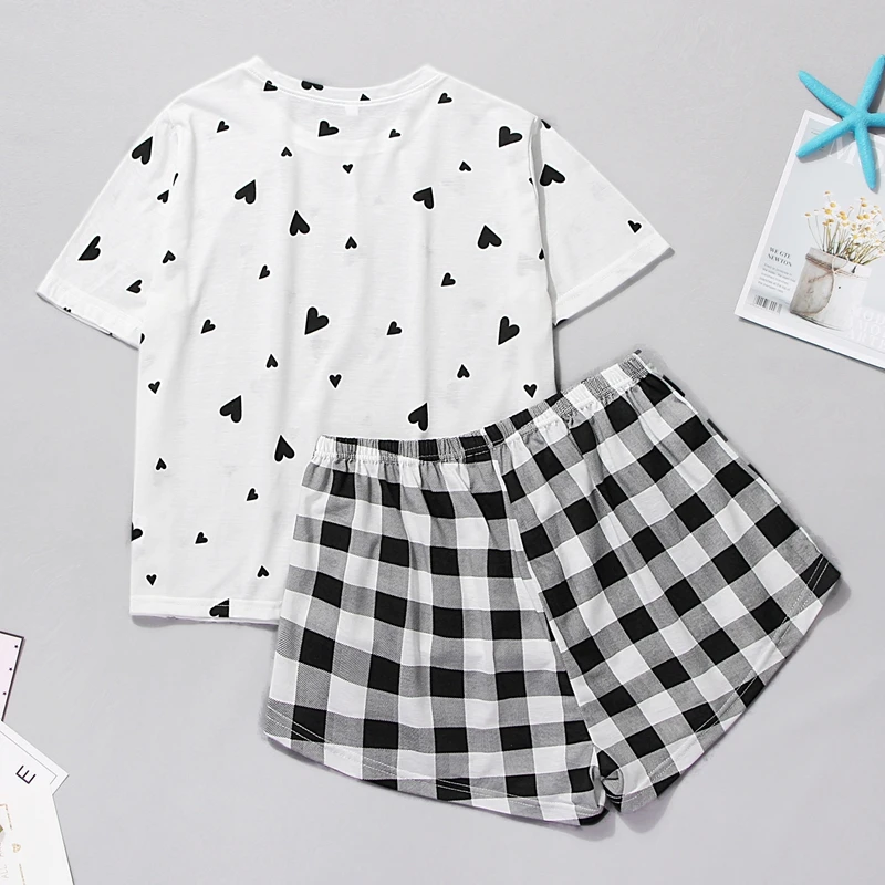 Flower / Hearts Printed Cotton Pajama Set for Women