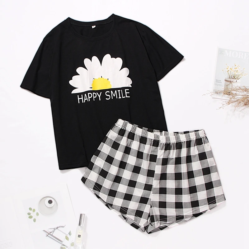 Flower / Hearts Printed Cotton Pajama Set for Women