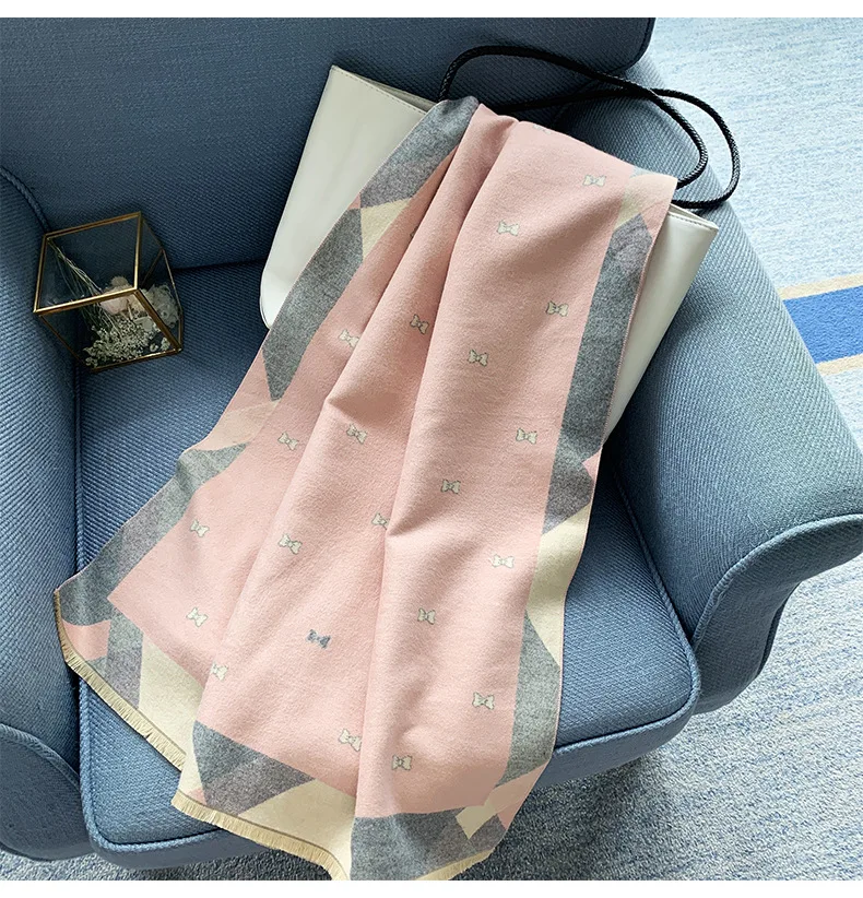 Women's Cashmere Scarf