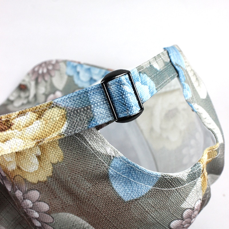 Cotton Baseball Cap in Floral Print