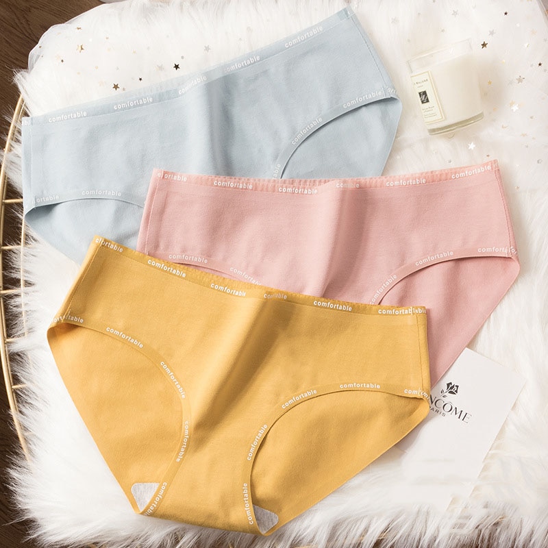 3 Low-Waist Women's Hiphugger Panties
