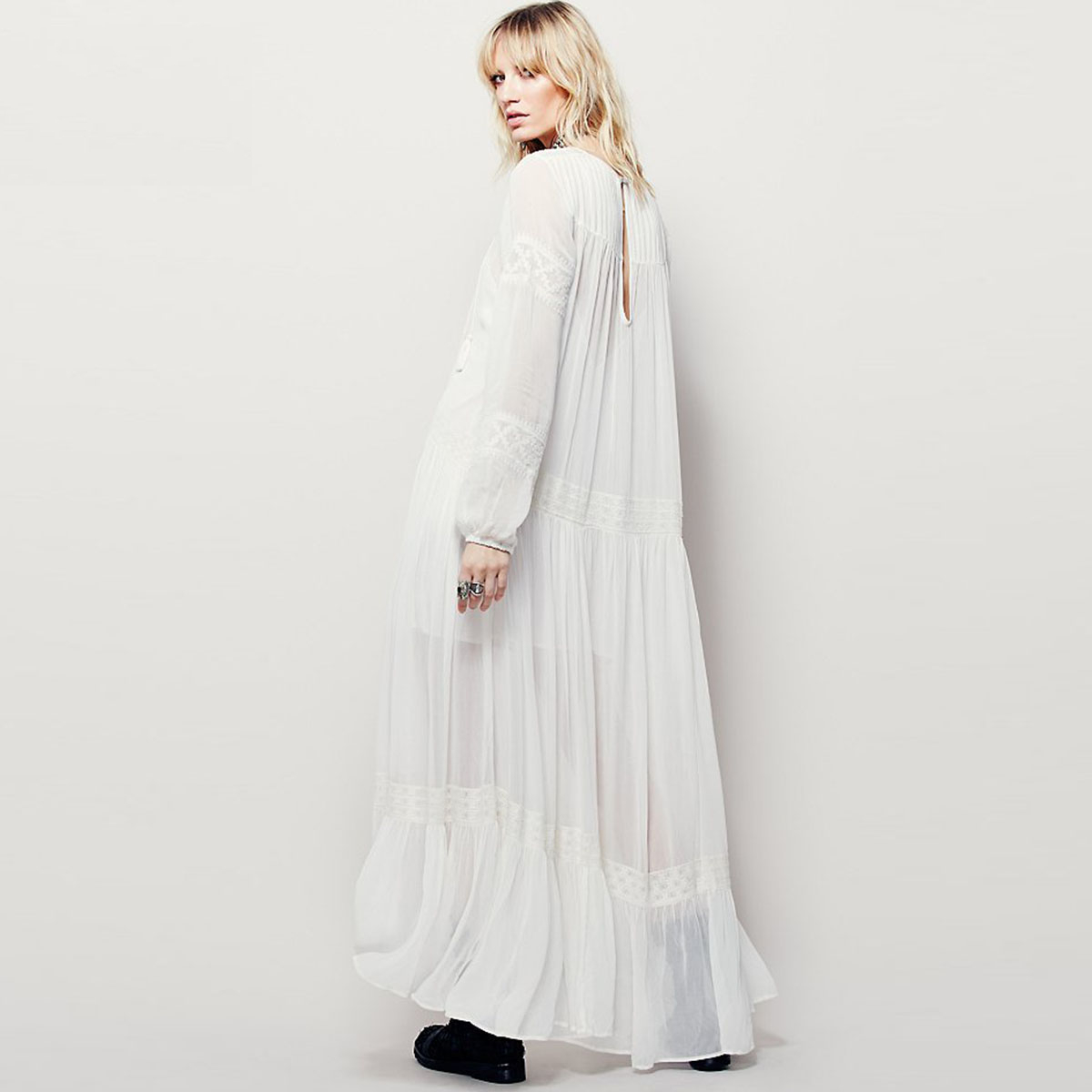 Vintage Women's Dress with Long Sleeves