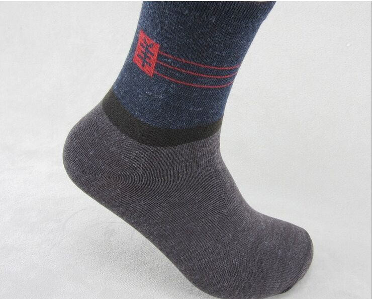 Men's Dark Winter Socks