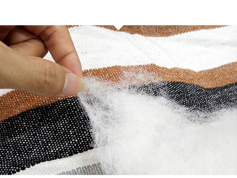 Cute Swinning Chair for Garden