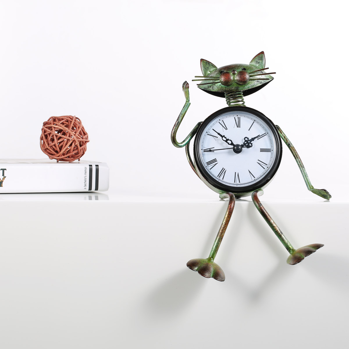 Funny Cat Design Iron Table Clock